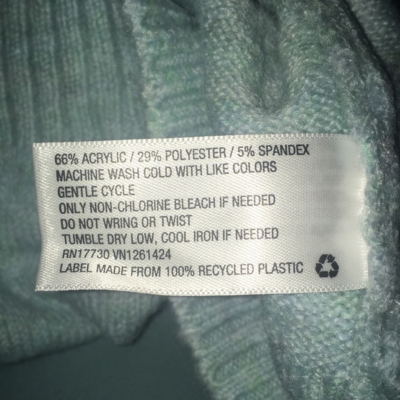 Wild Fable Baby Blue Puffy Sleeve Cropped Sweater - Picture 10 of 10